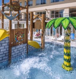 Image gallery of the Hotel Oasis Park Splash
