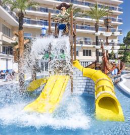 Image gallery of the Hotel Oasis Park Splash